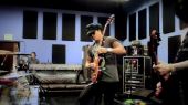 Slash solo 2011_2011_recording_slash web1 slash_studio_w1 (162)